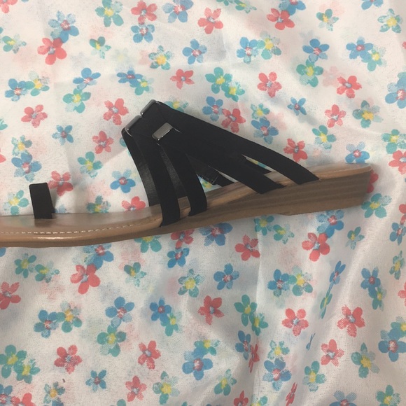 Bar III Vanita Toe ring slip on Sandal - Picture 5 of 7